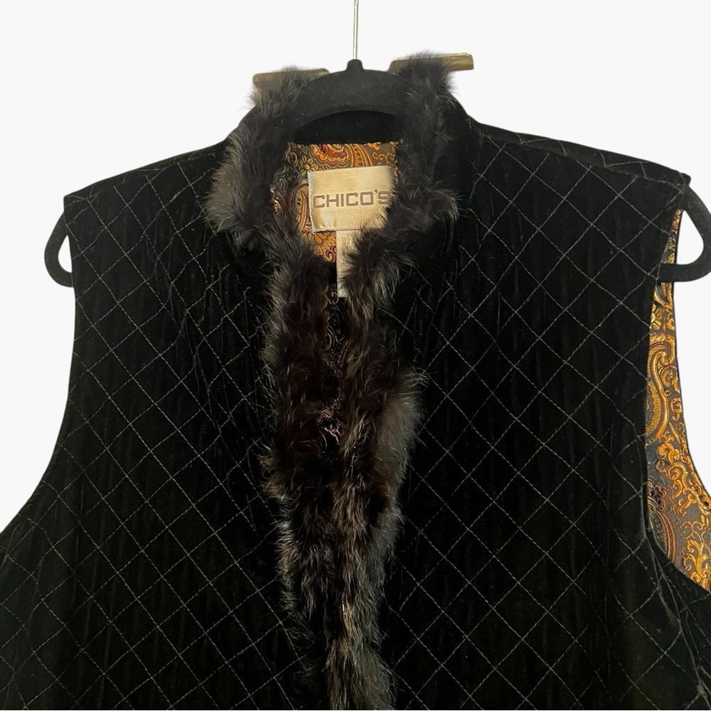 Chico's Black Quilted Vest with Rabbit Fur Trim - Picture 7 of 8